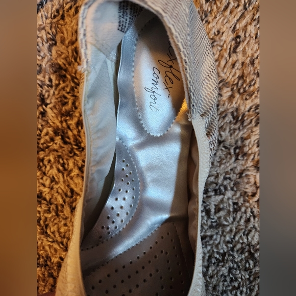 Womens Ballet flat - Picture 2 of 3